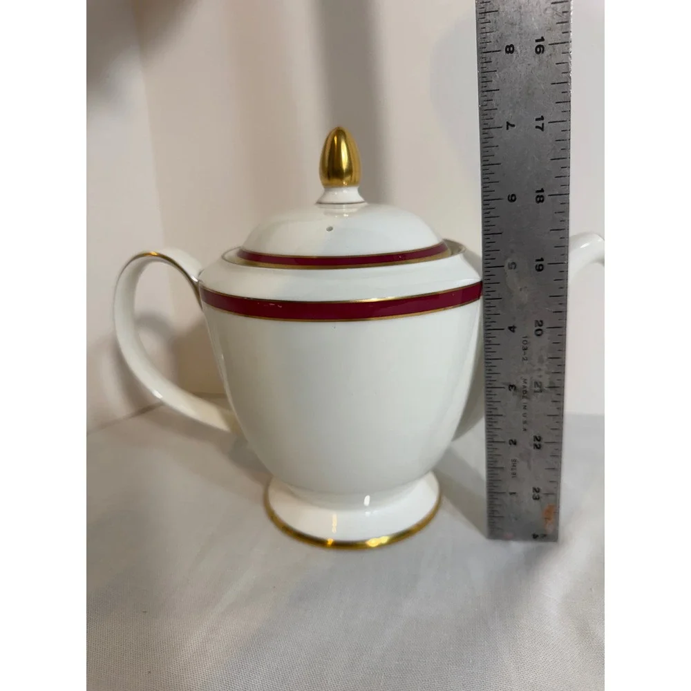Minton Saturn Teapot Fine Bone China Burgundy Gold Trim England 1983 Vintage